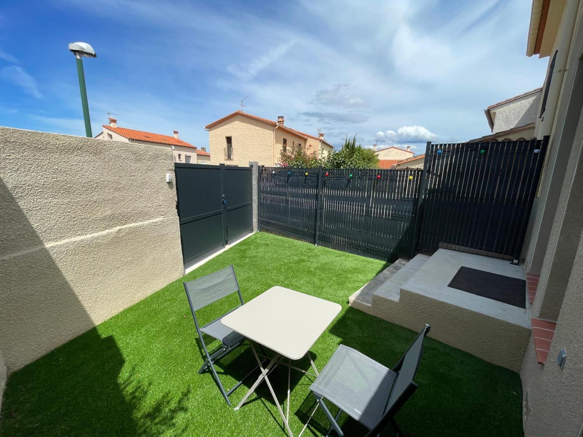 Bel Appartement A Ceret Exterior photo
